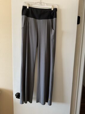 Lucy Wide-Leg Gray Athletic Pants